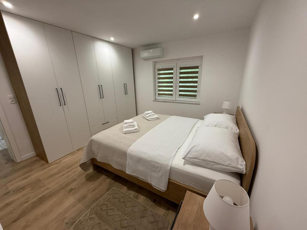 Appartamento con 2 Camere da Letto