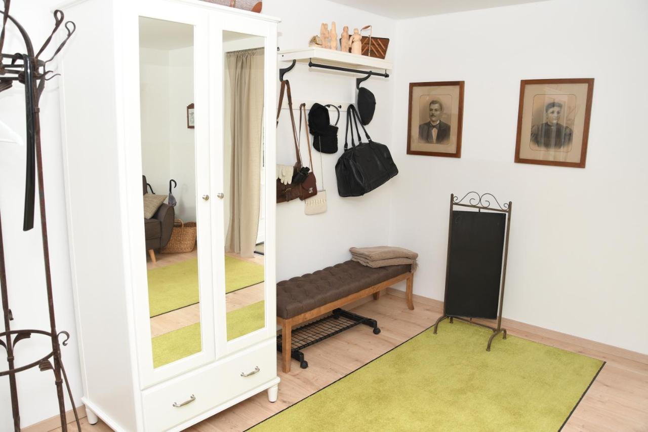 Gästewohnung My Secret Garden 1 - Keine Monteure - B&B
