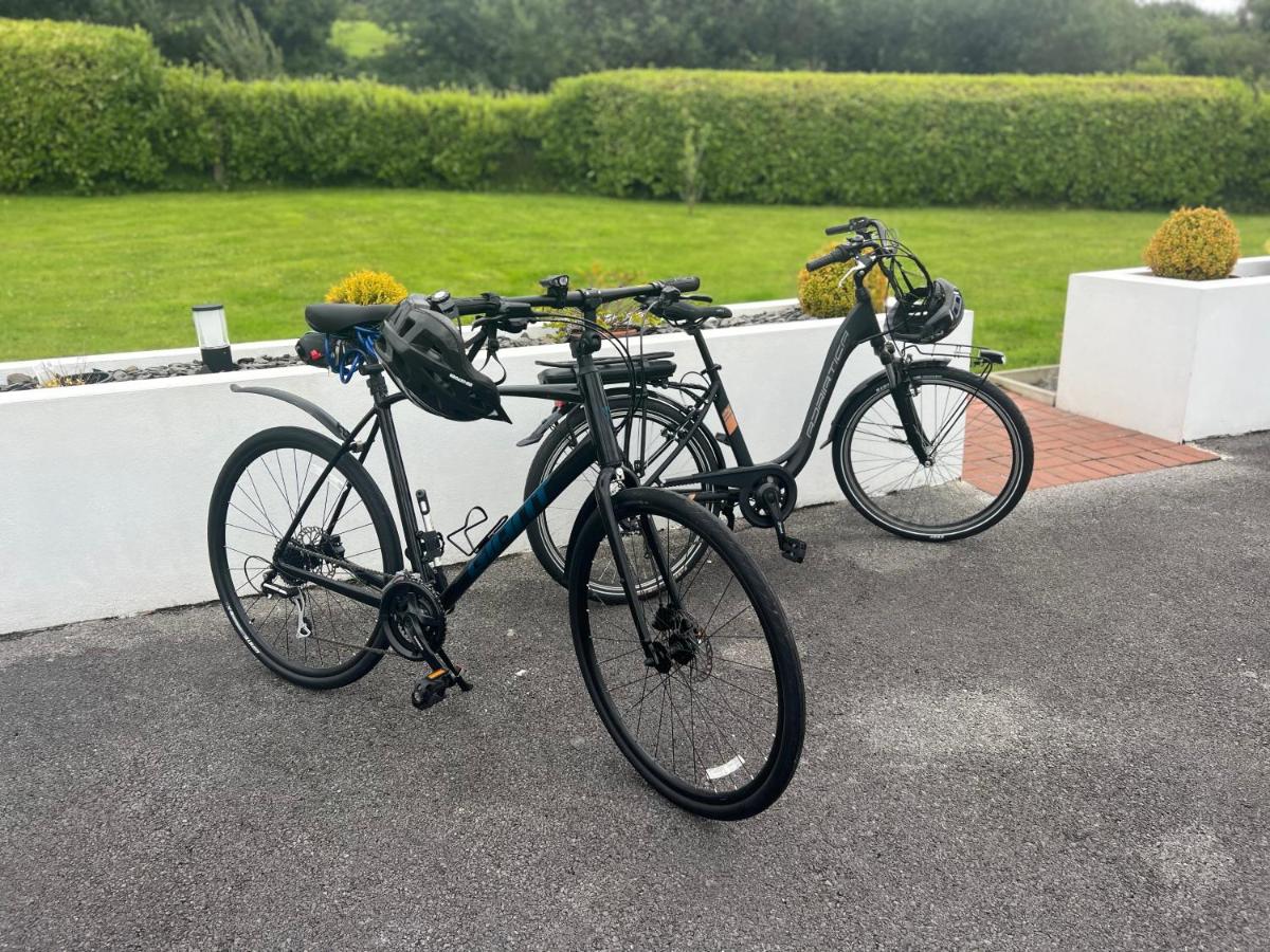 Dinnys Cottage, Free Parking, Bike Hire - B&B Killybegs