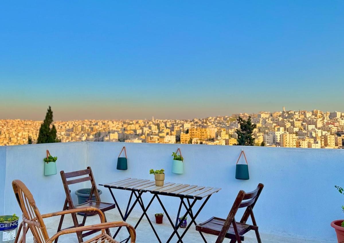 Modern Apartment in Prime Location - Jabal Amman - B&B