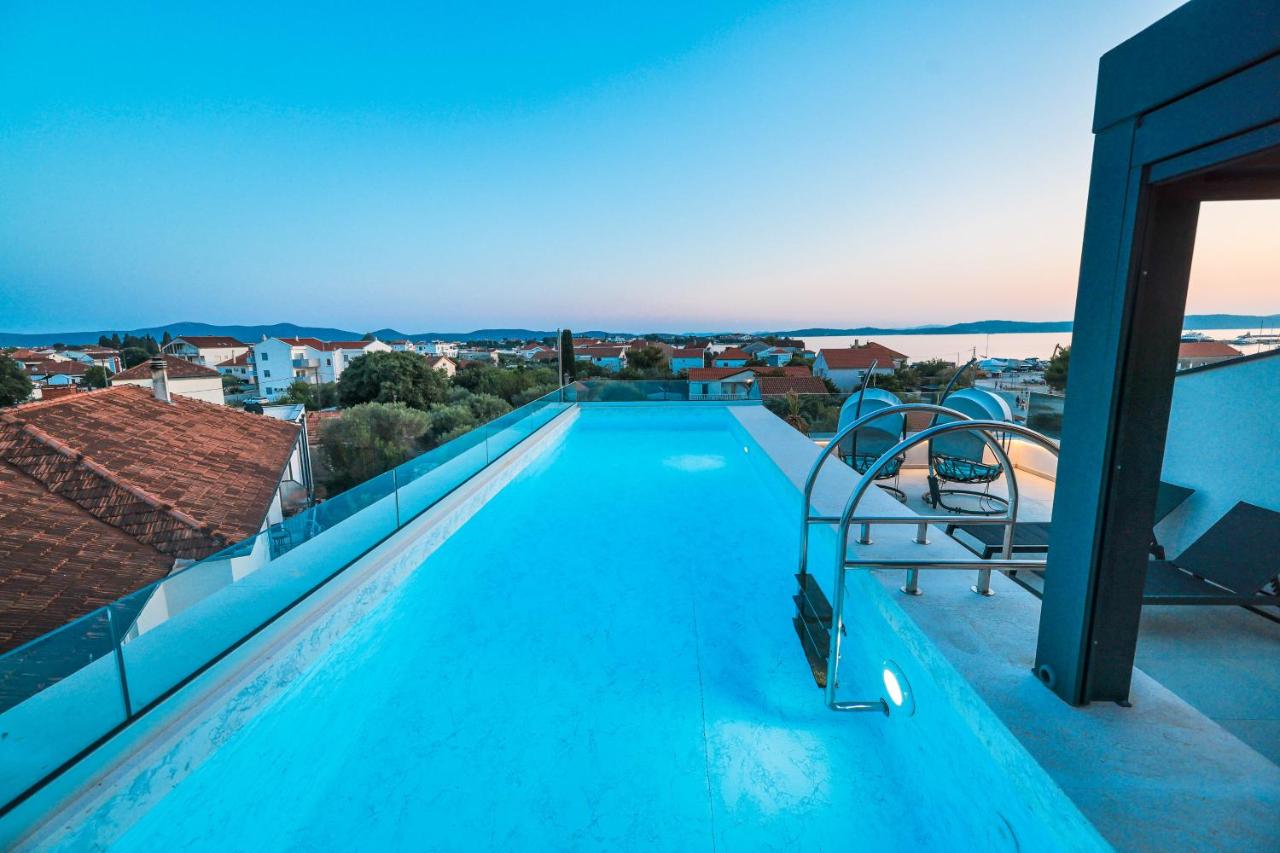 Penthouse Croatiendream with 3 bedrooms, pool and sea view - B&B