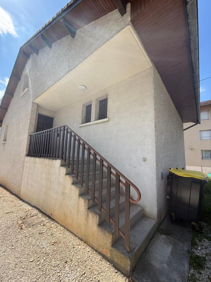 Maison rénové 10 prsn Parking privée & Balcon Proche Gare-Viotte - B&B Besanzone