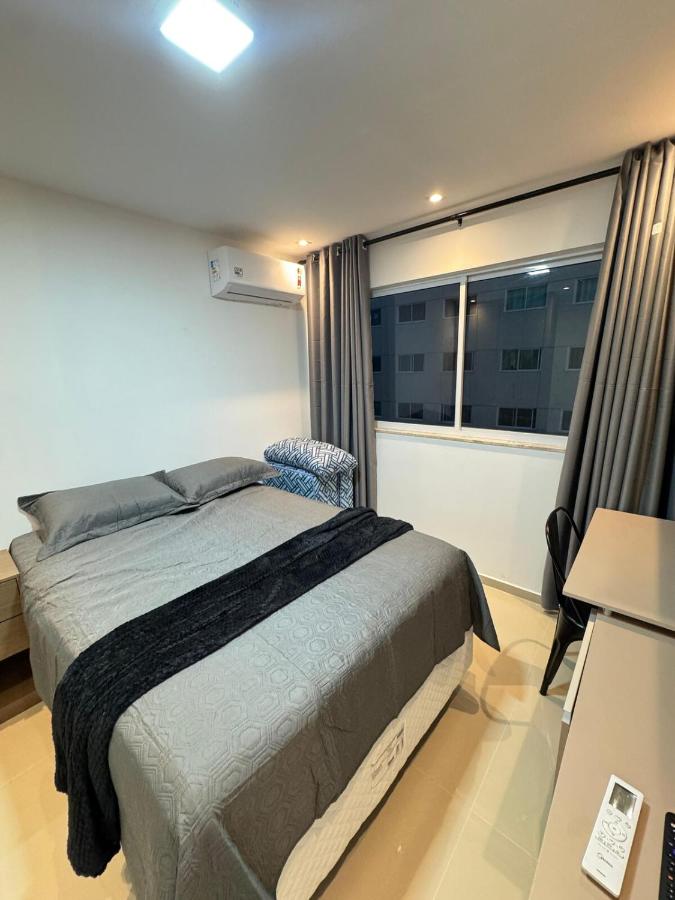 Ap próx ao shopping com garagem, piscina e ar - Ferienwohnung Sobral