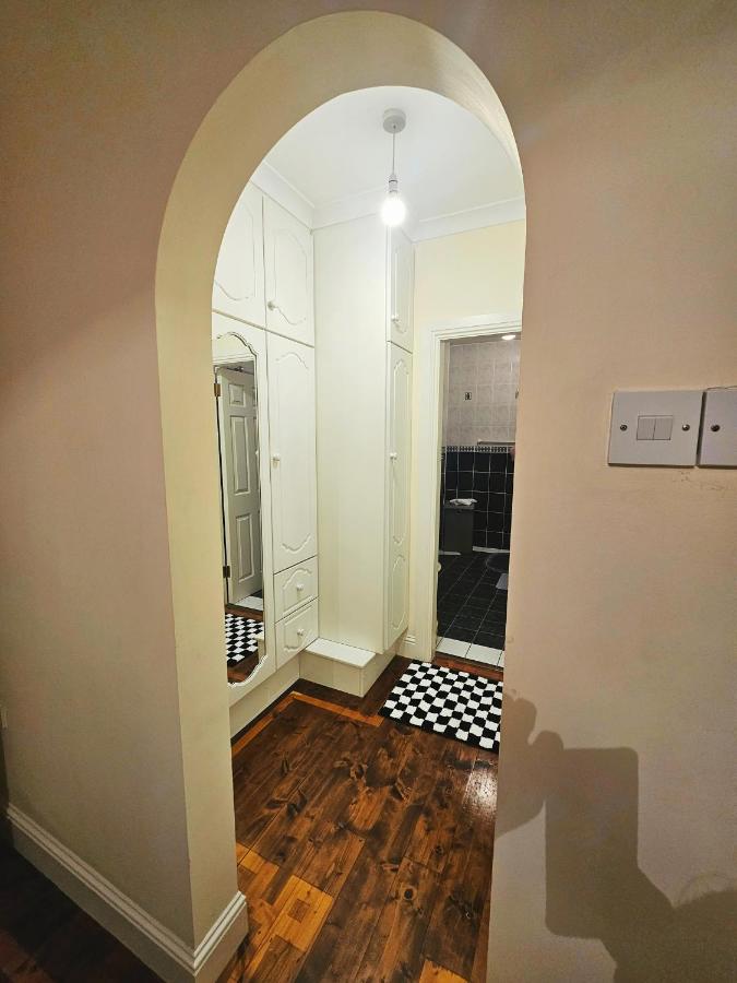 Listowel Town - B&B