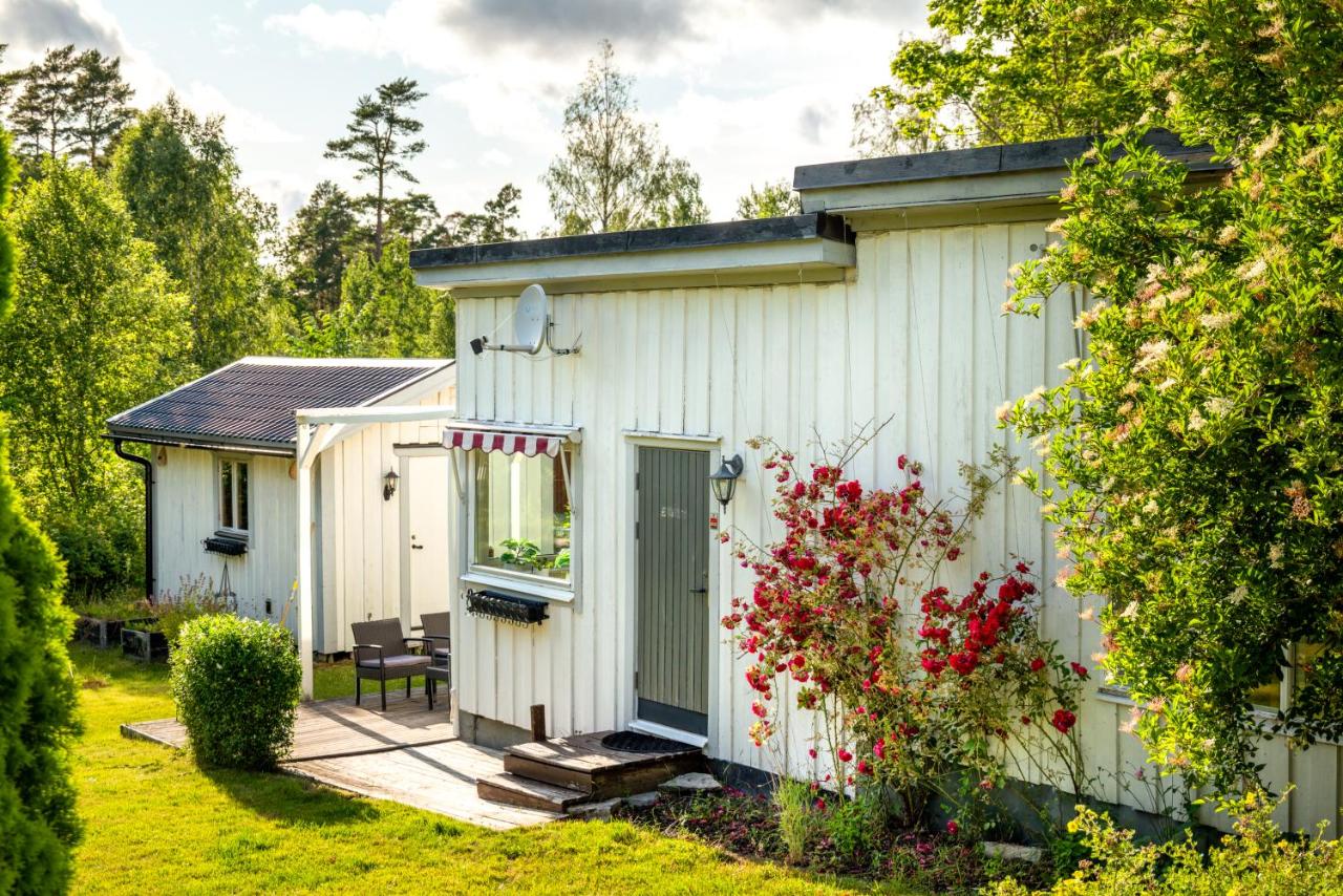 Theo & Lilis countryside apartment - B&B Örebro
