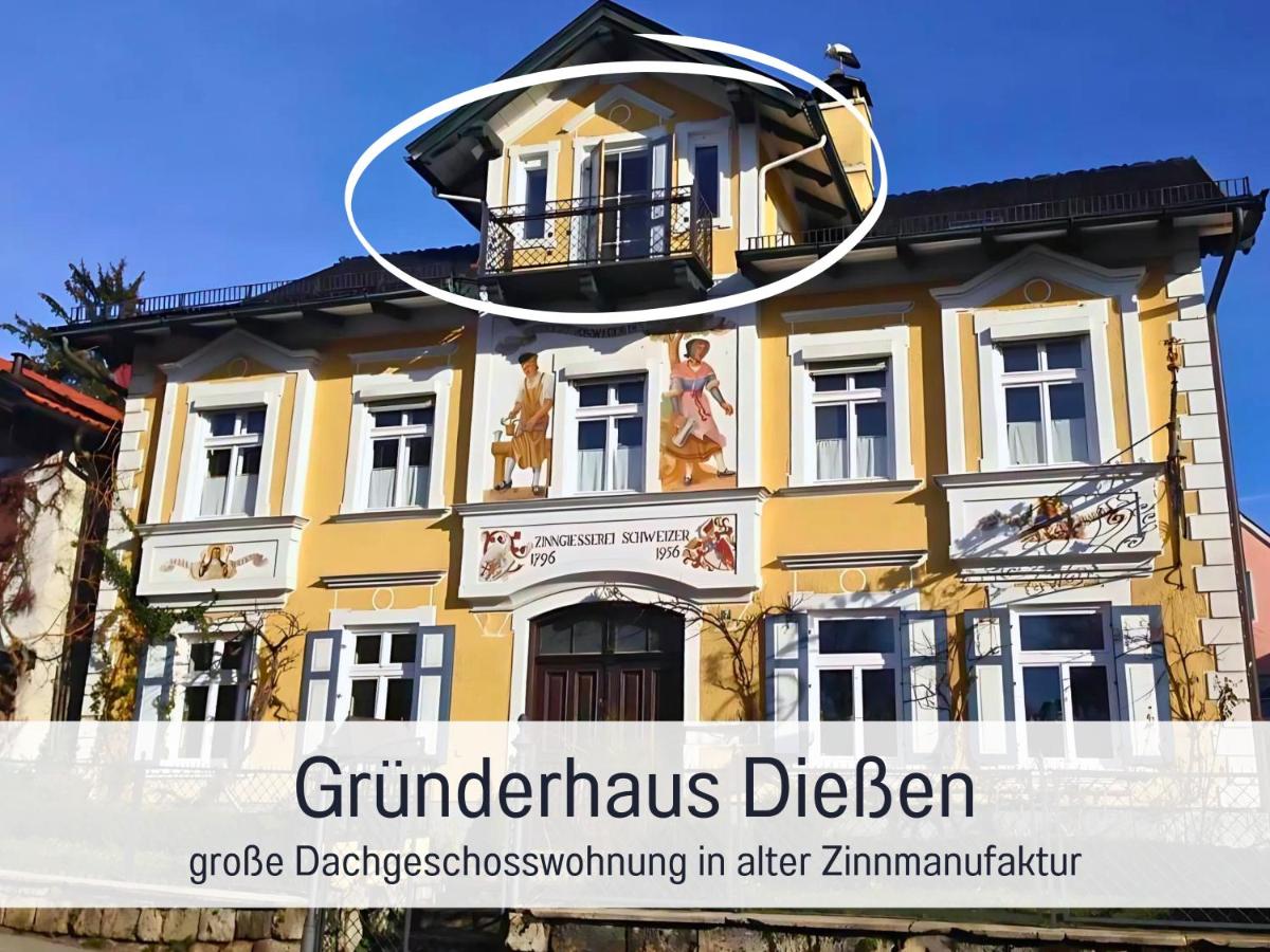 Dießener Zinnmanufaktur - Gemütliche Ferienwohnung mit Parkplatz und Haustiere willkommen - B&B