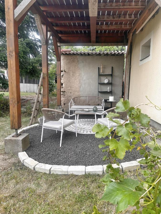 NJOLA - Dein ruhiges Zuhause am Naturschutzgebiet - B&B Sohland am Rotstein
