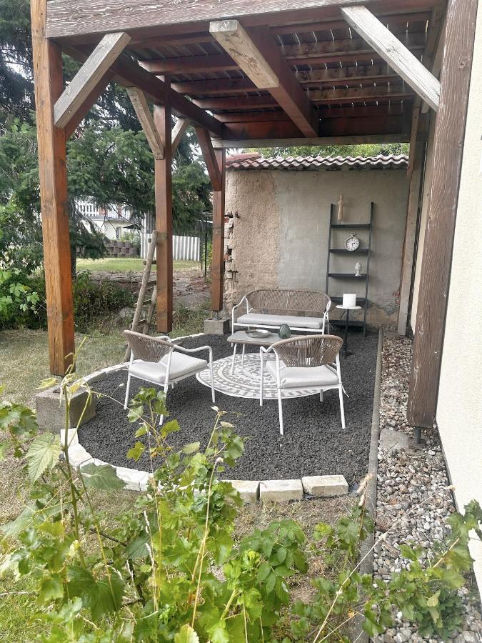 SOLEY - Stylische Ferienwohnung idyllisch gelegen - Chambres d’hôtes Sohland am Rotstein