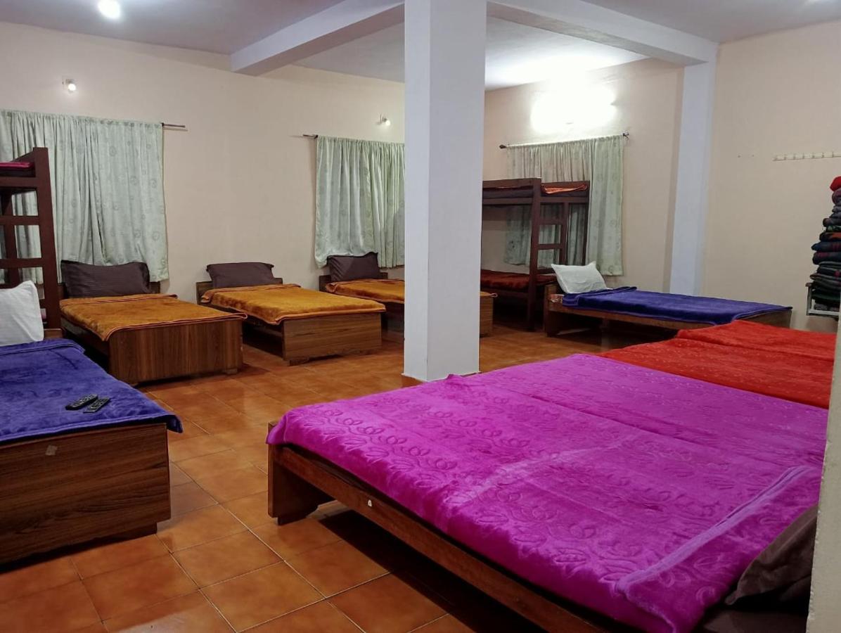 Mixed Dormitory Room