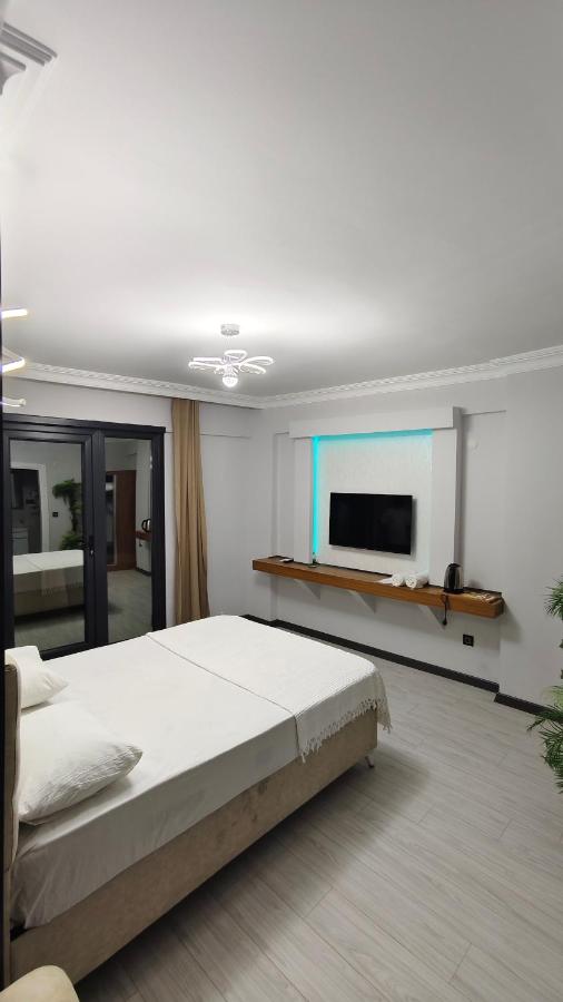 Deluxe Double or Twin Room with Garden View