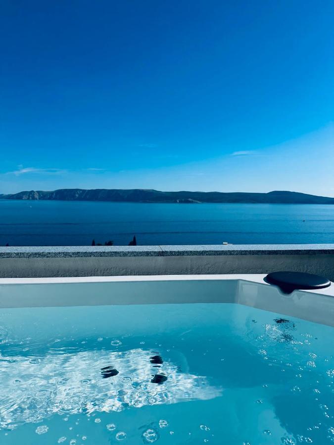 Double Olive Apartments in Novi Vinodolski - Croatian Adriatic, Kvarner bay - B&B