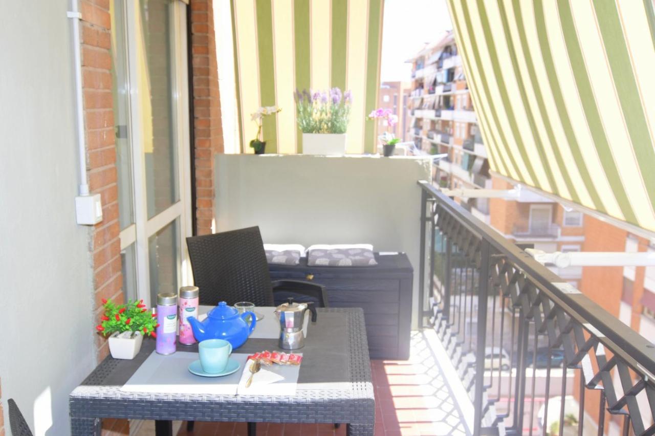 Roma Metro Apartment - B&B Roma