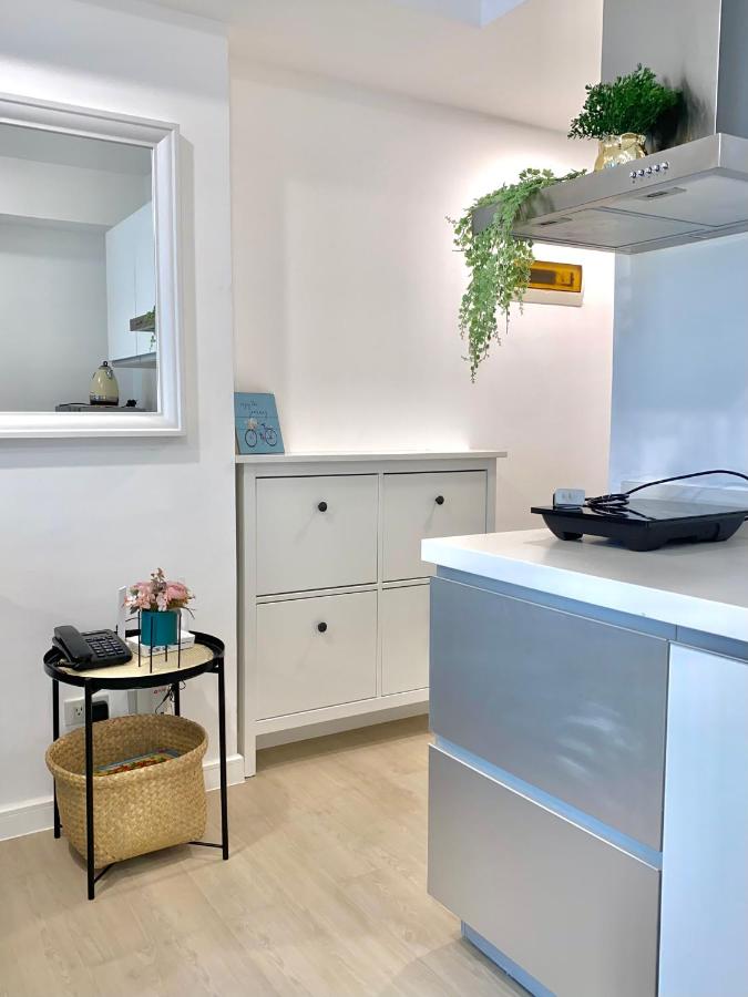 Azure Daily - B&B Manila