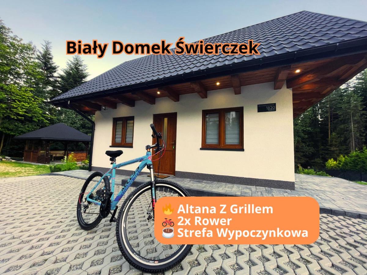 Biały Domek Świerczek - B&B