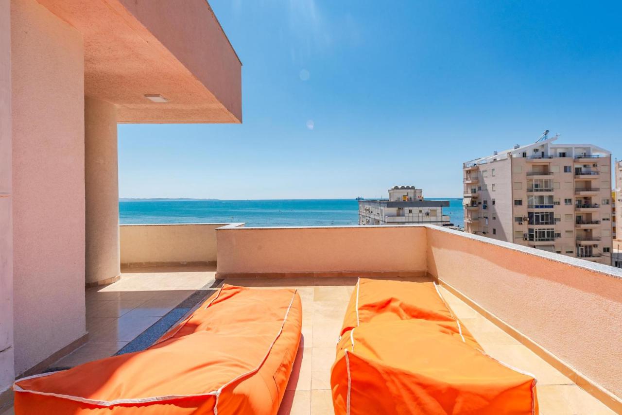 Seaside Escape - Ferienwohnung Durrës