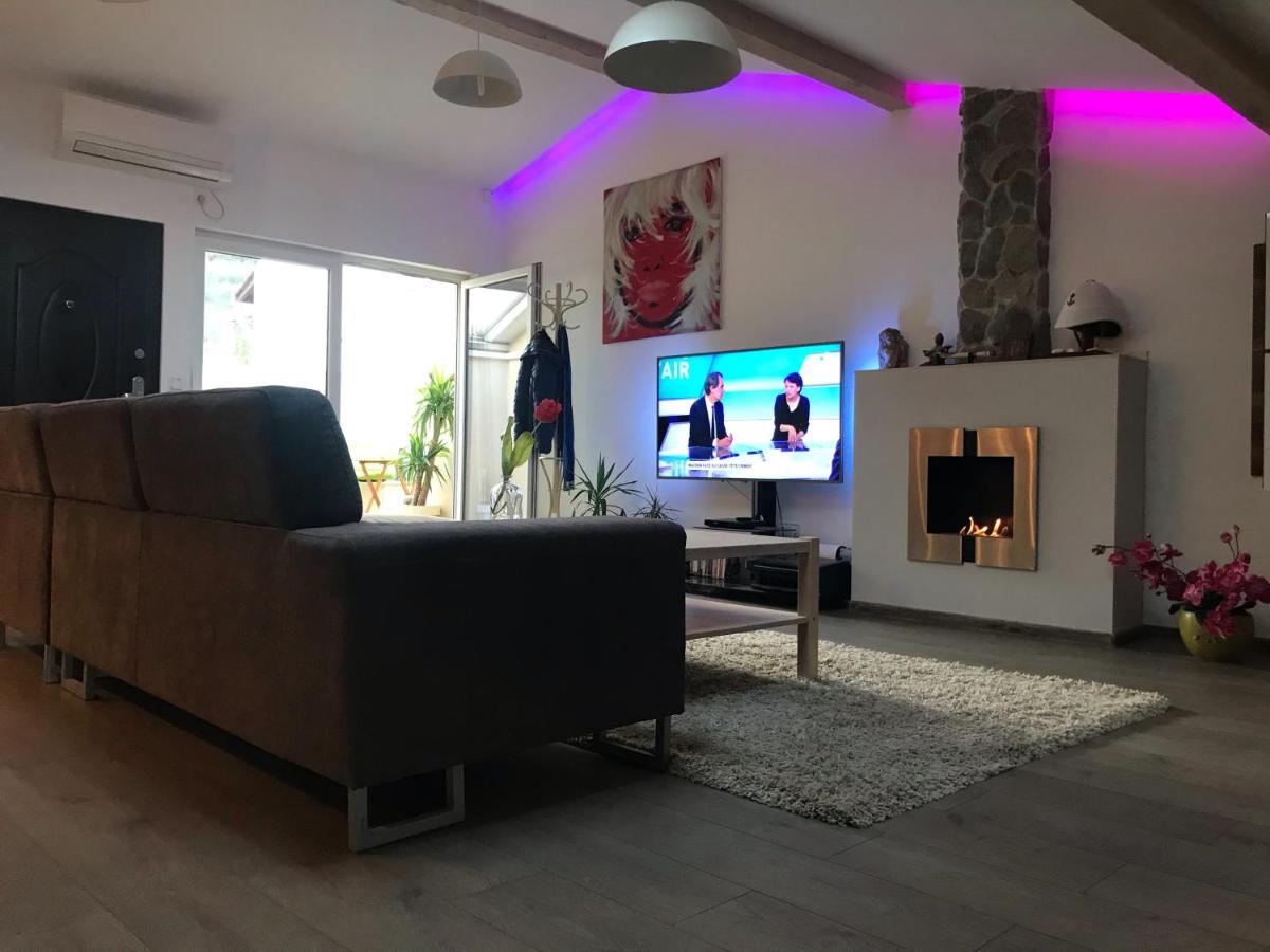 F2 type loft avec terrasse - B&B