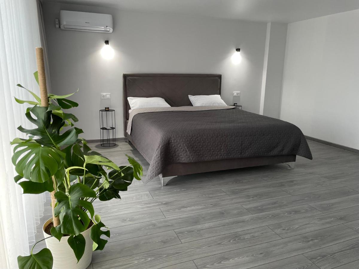 Miraj House - B&B