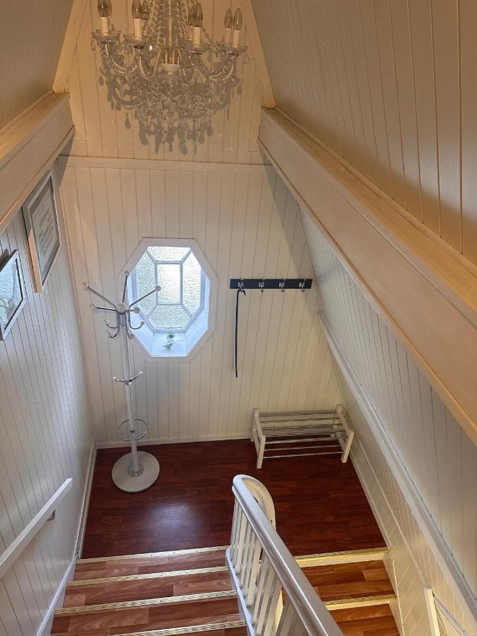 Cozy top floor apartament - B&B Stavanger