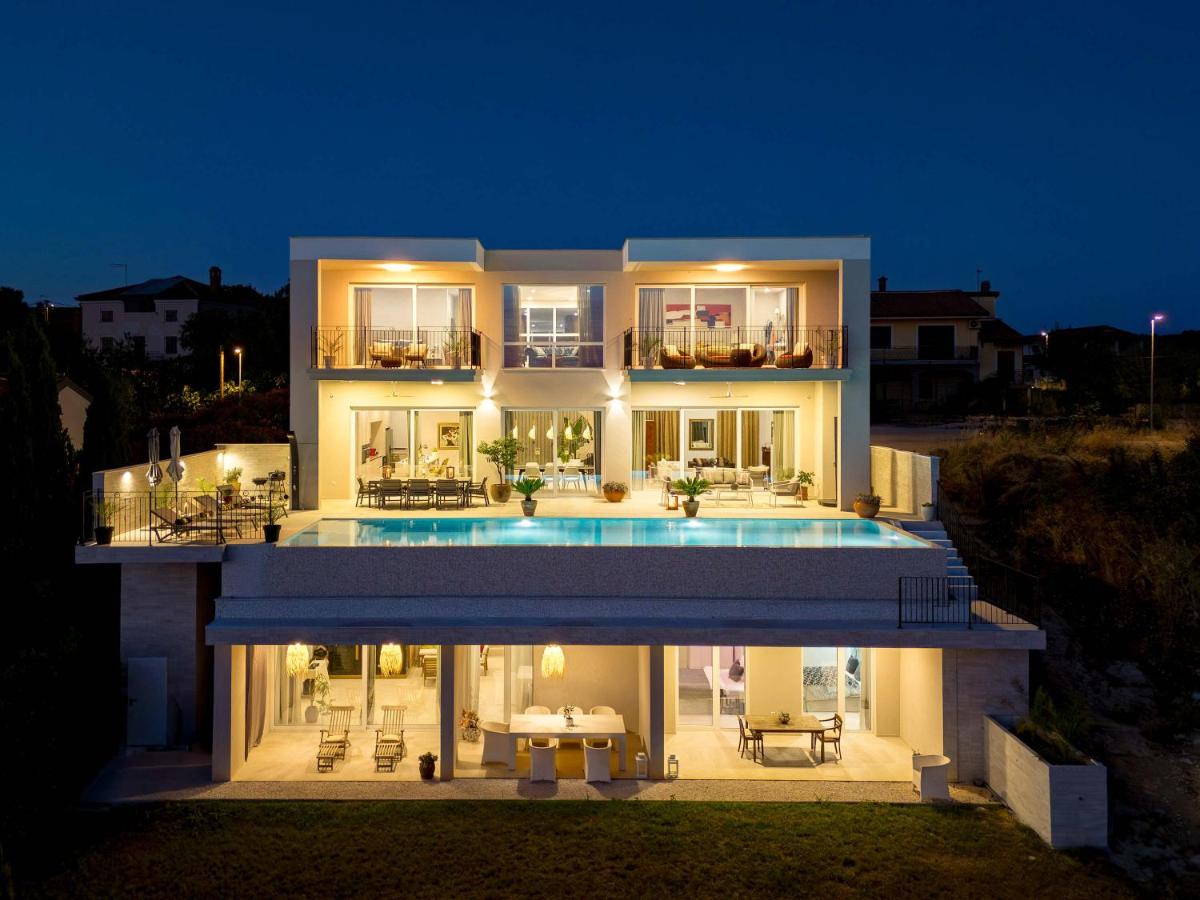 Villa Monte Bibali - Bed and Breakfast Buje