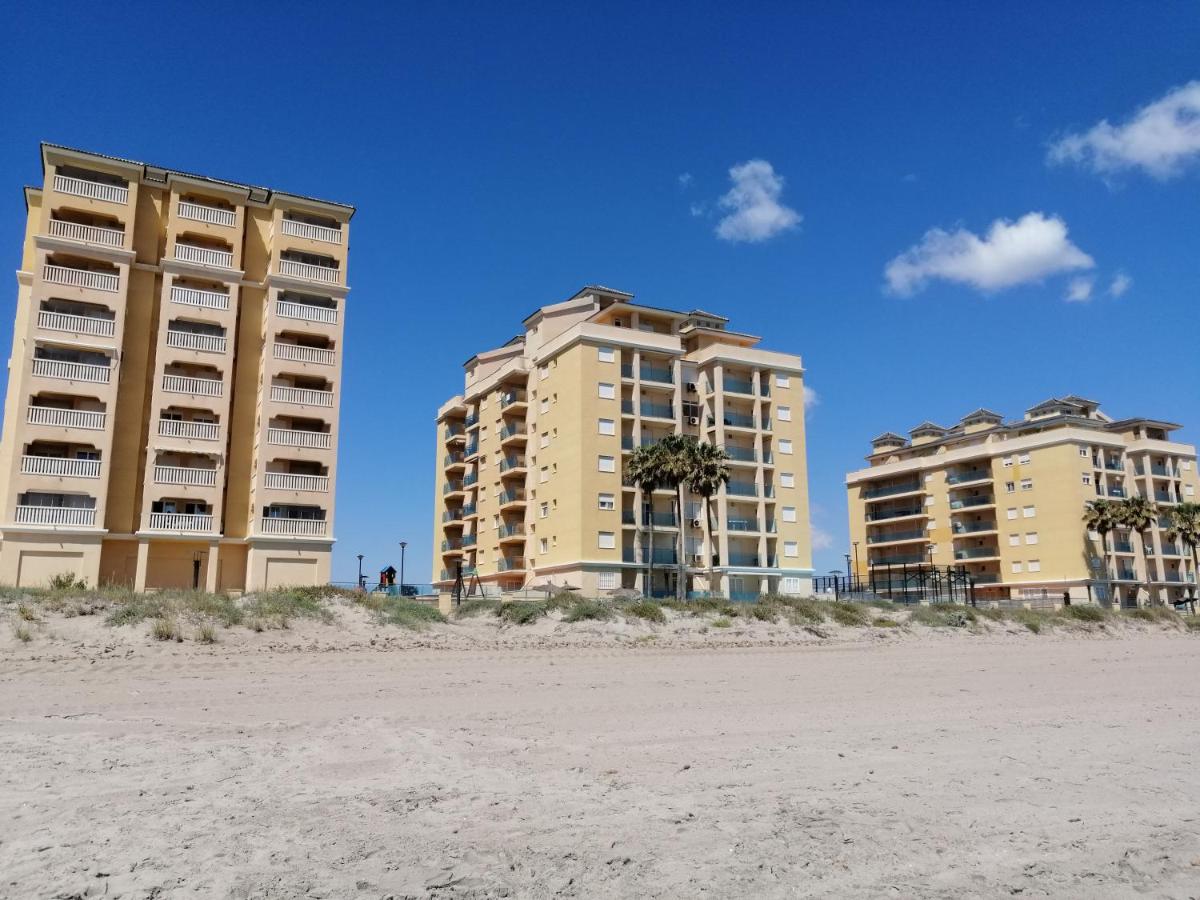 Apartamento en La Manga a pie del Mar Mediterráneo - B&B