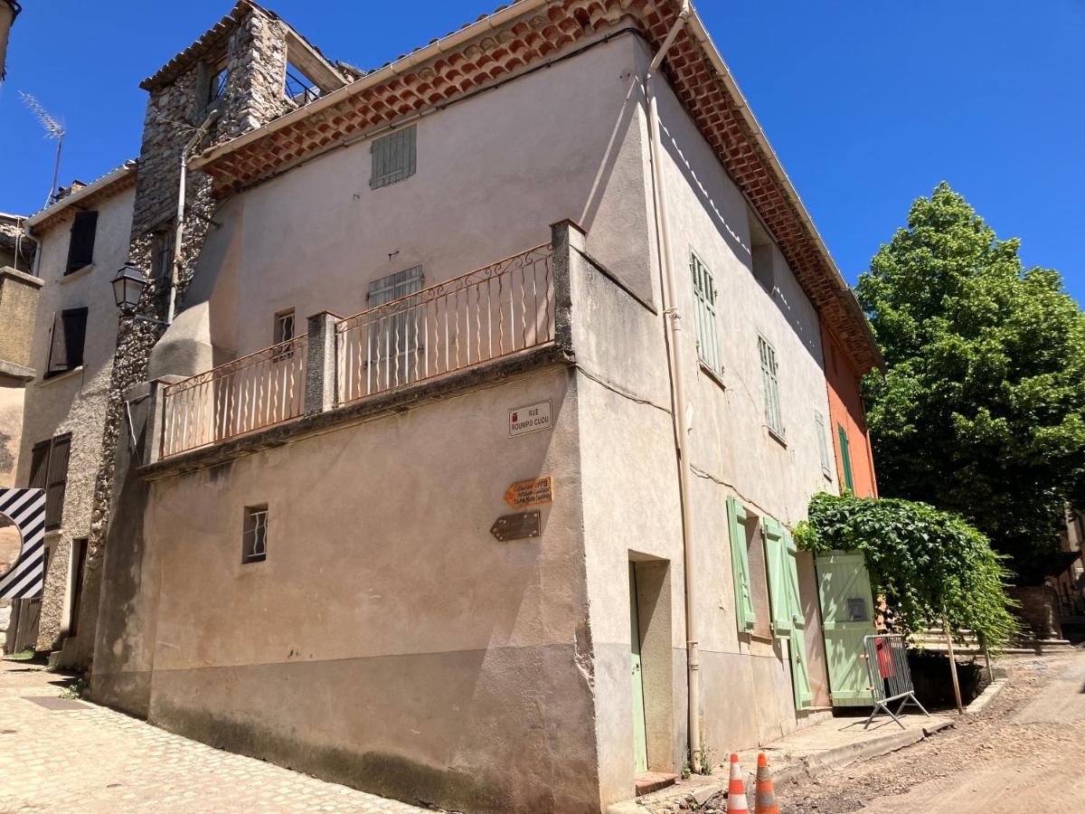 Maison de village - Bed and Breakfast Pontevès