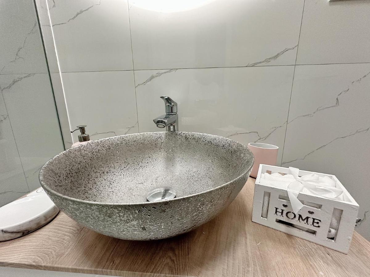 Luna City Core Rooms - Ferienwohnung Pula