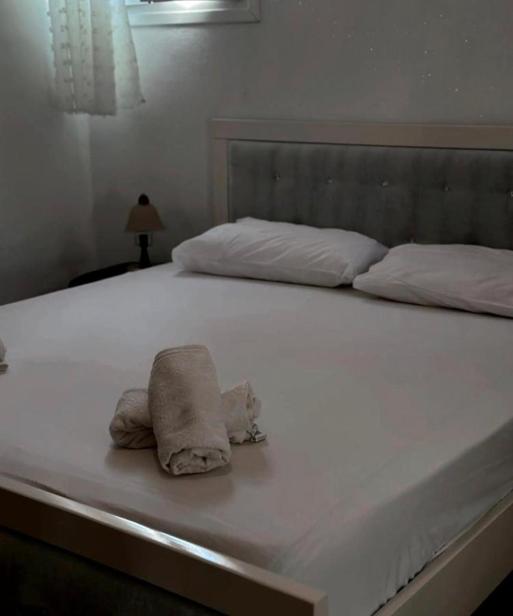 Apartment View - Bed and Breakfast Himarë