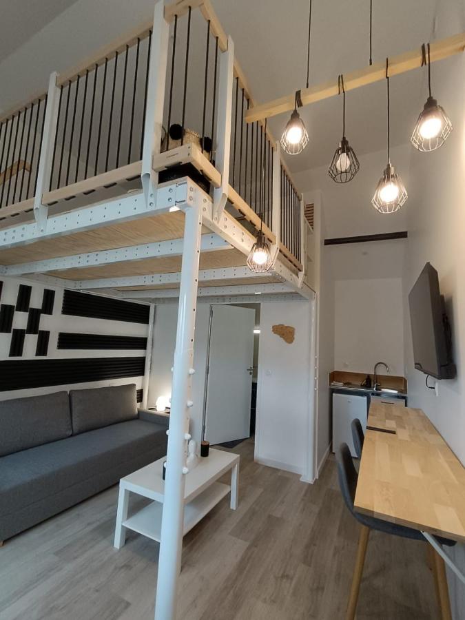Mezzanine Clarette - B&B