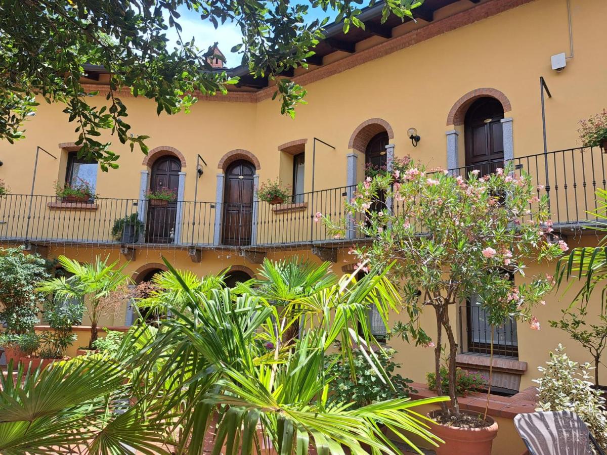 Monolocale Beatrice Abbadesse Guest House - B&B Milano