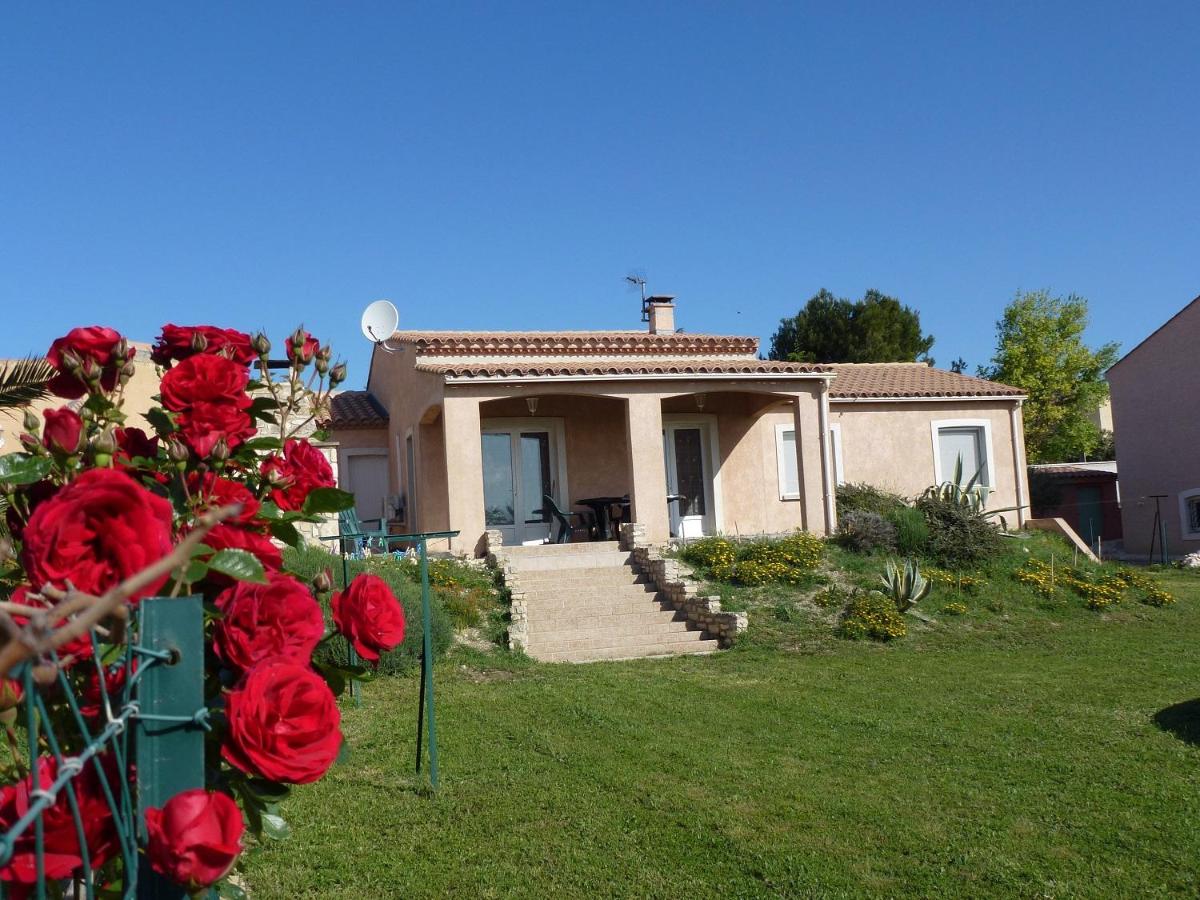 Jolie maison avec piscine - B&B