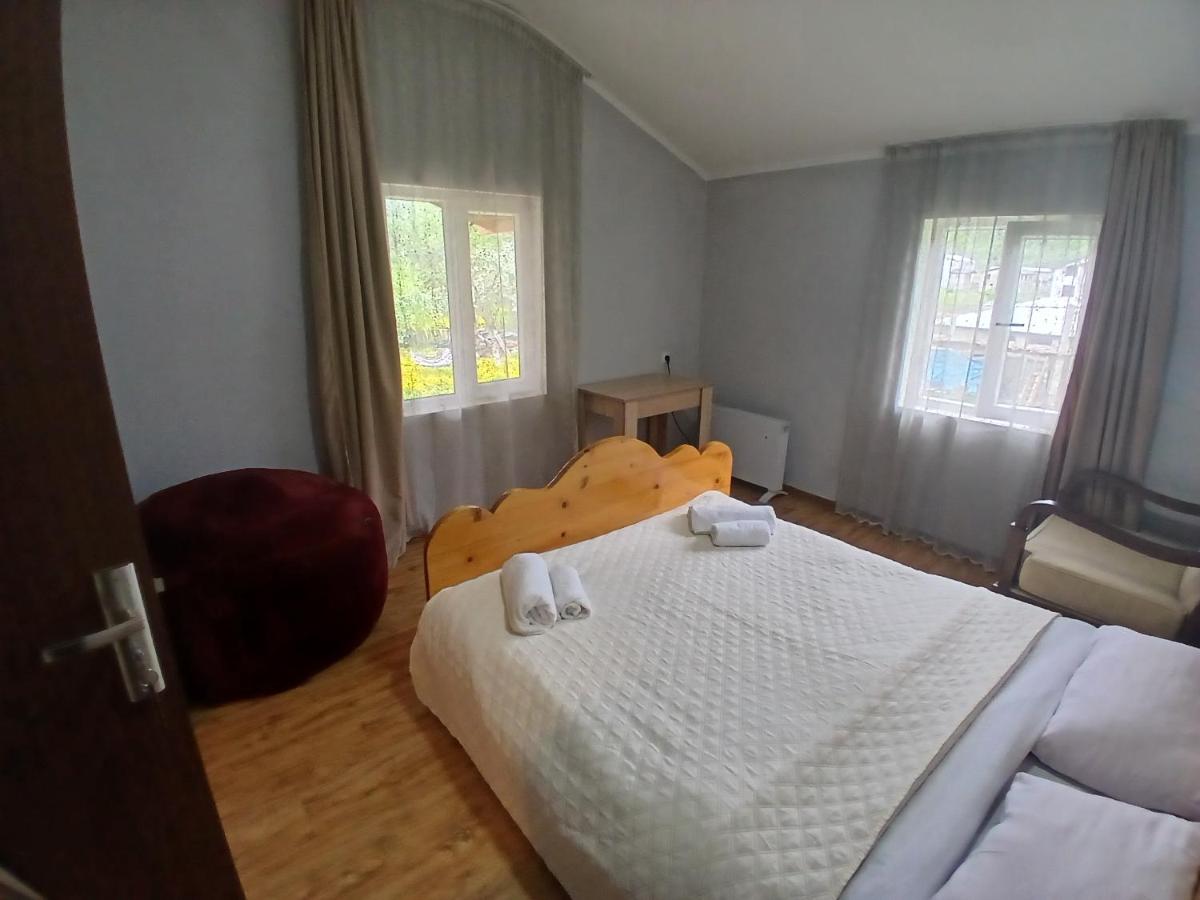 Tweepersoonskamer met Uitzicht op de Bergen