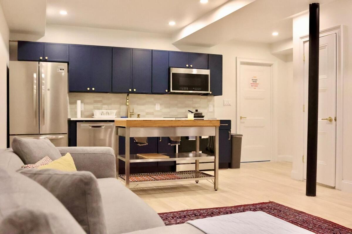 Private Loft Steps to Prospect Park & Trains - B&B