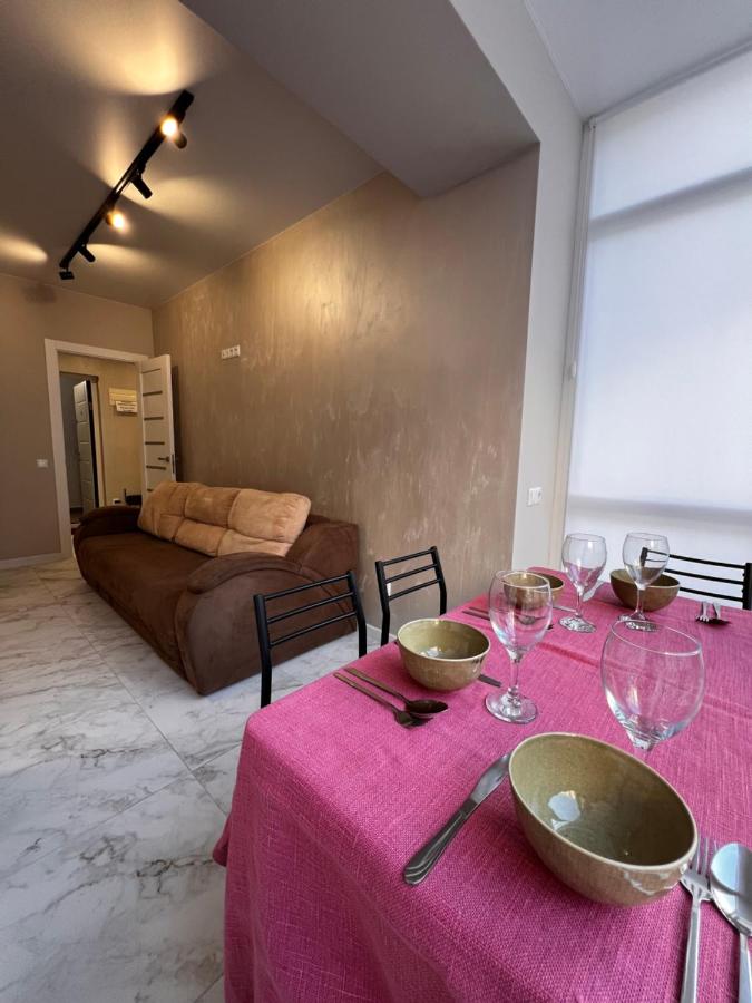 Lux Apartment - B&B Dobrovelychkivka