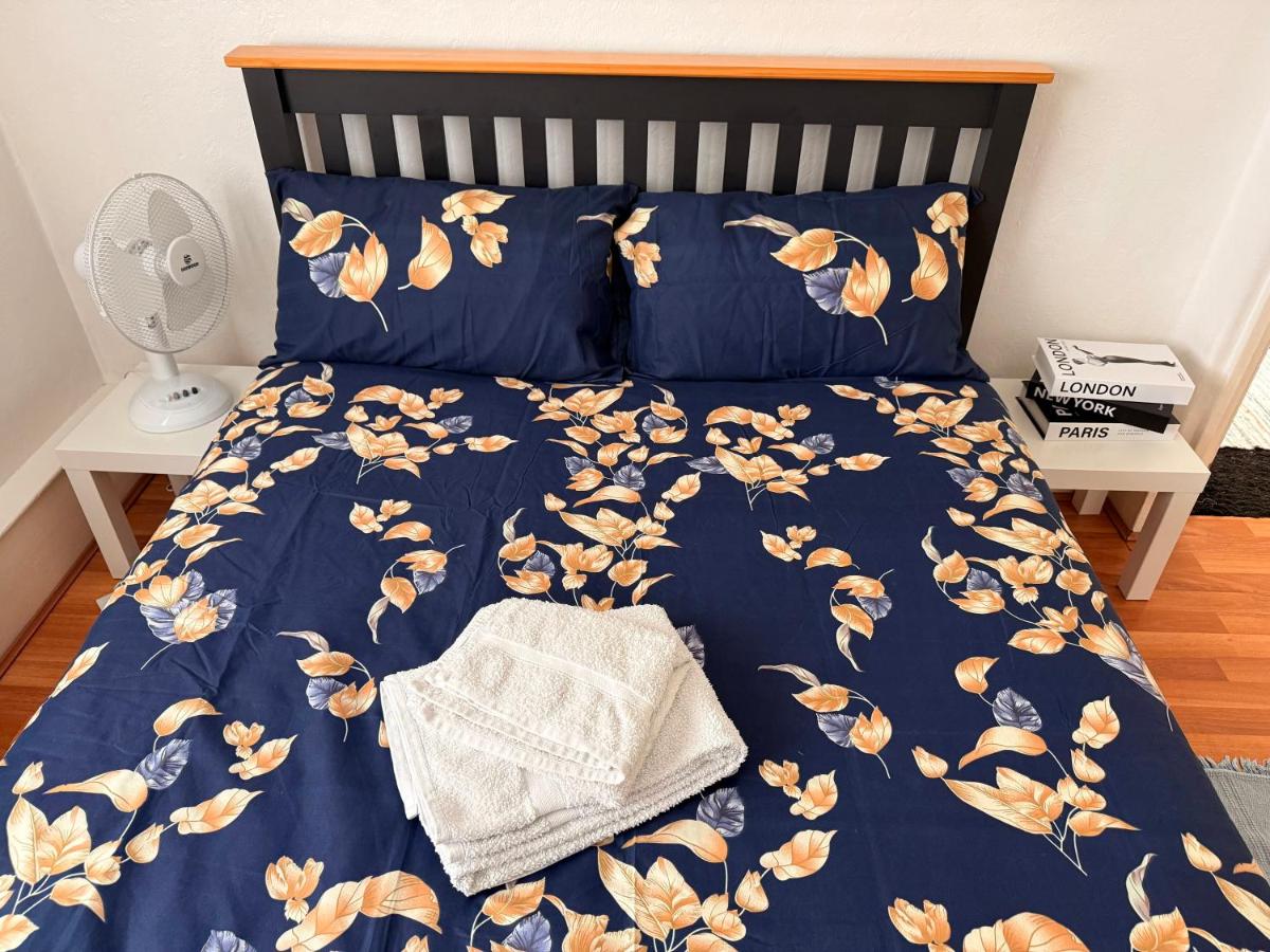 Lovely Room in Wembley Stadium - B&B London