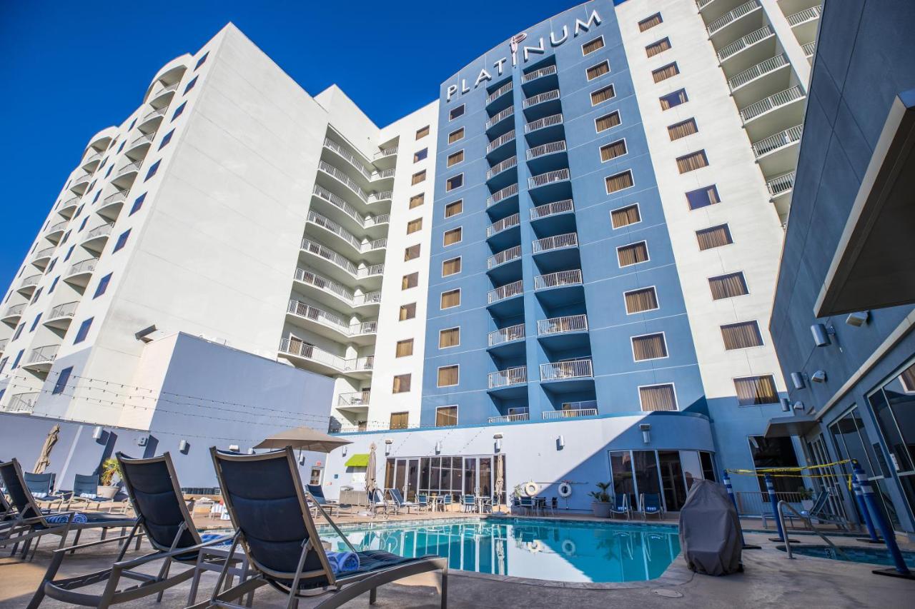 2100 SqFt Penthouse Suite W/ Strip Views! POOL GYM - B&B Las Vegas