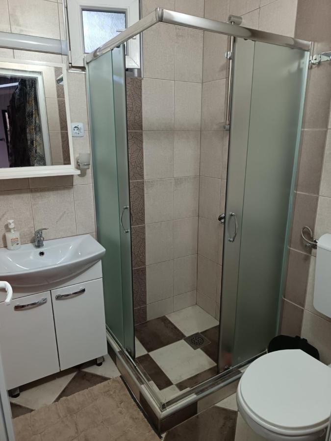 Single Bed in Dormitory Room