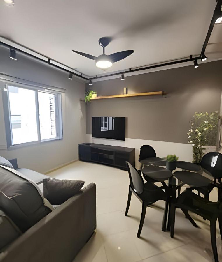 Incrível Apto na quadra da praia em Santos - Bed and Breakfast Santos