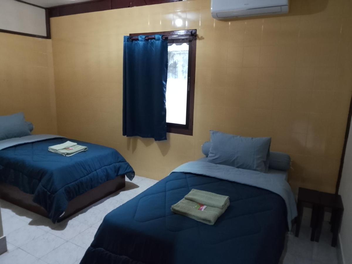Twin Room with Private Bathroom