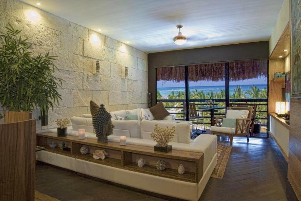 Apartamento con 3 dormitorios - Frente al océano