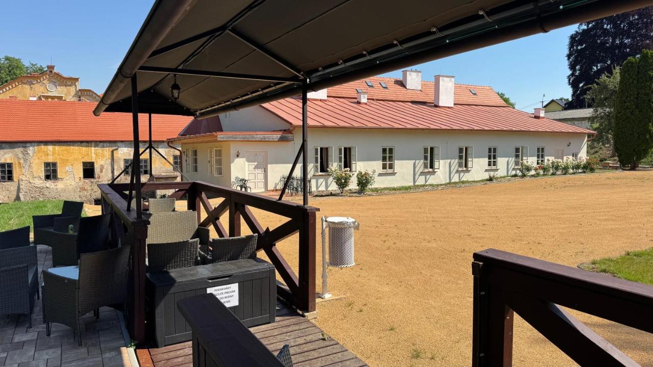 Zámek Bystřice nad Úhlavou - B&B