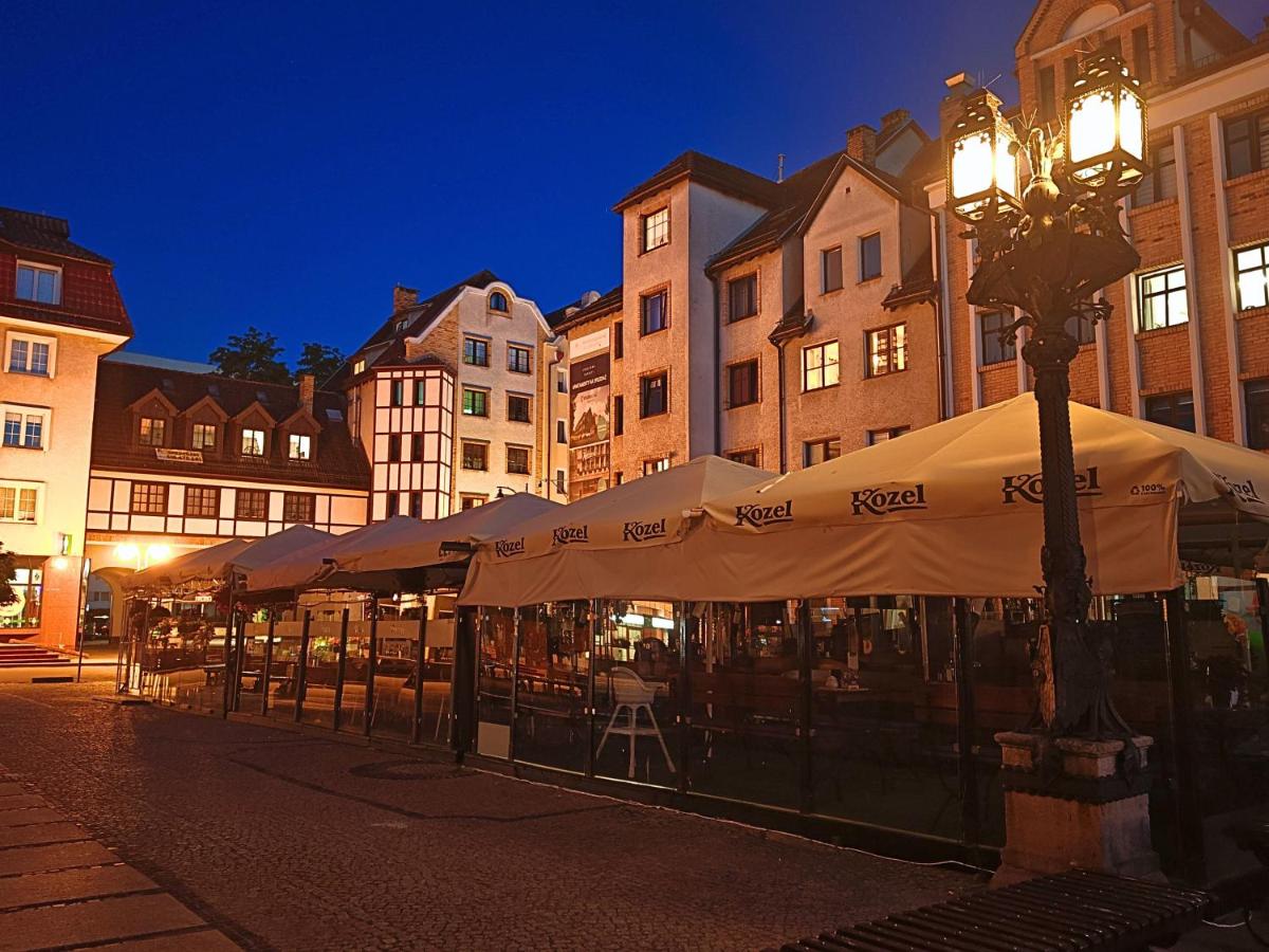 City Hall Bliss Suite - Premium Apartament z Balkonem i Widokiem na Ratusz - B&B