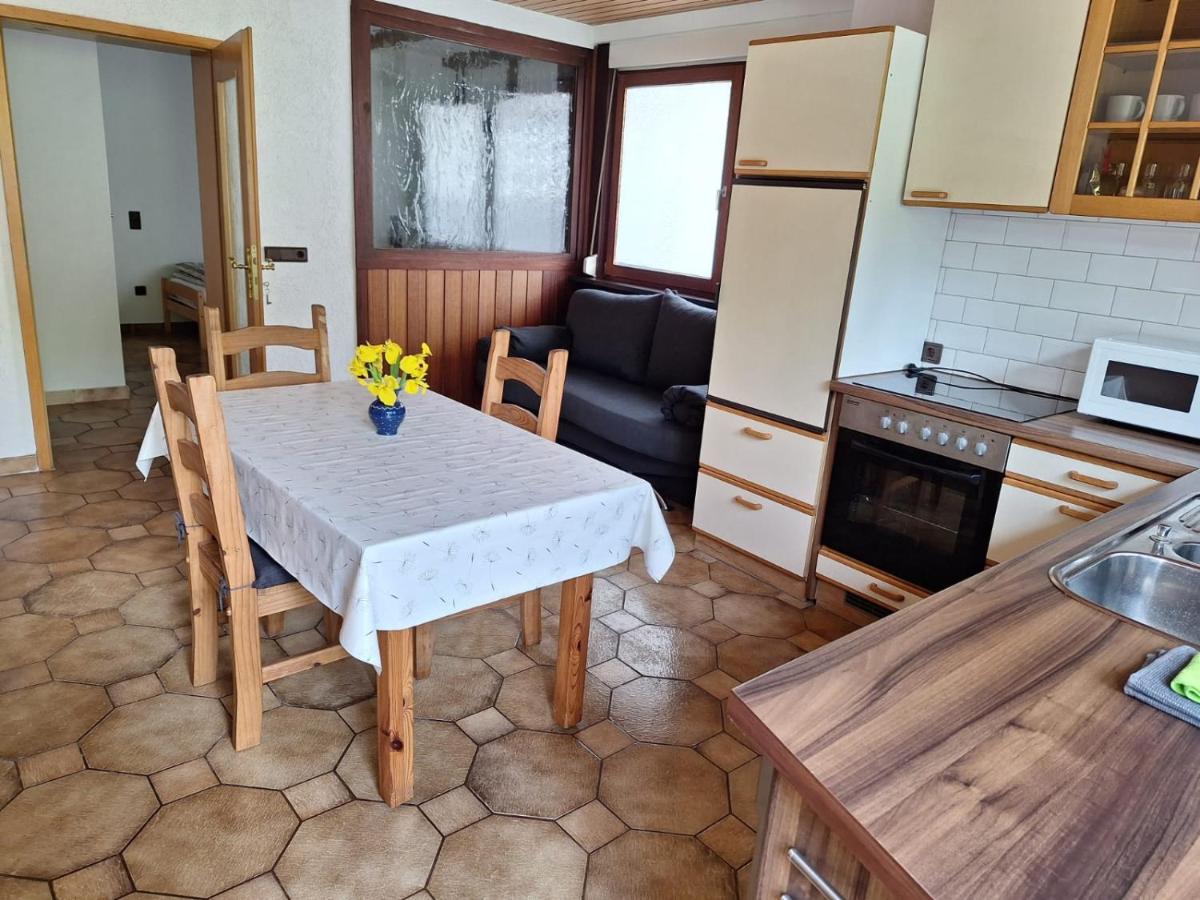 Ferienwohnung am Backhaus 3 - B&B Weimar