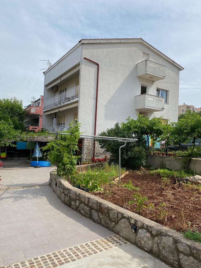 Apartment Drago for 4-5 persons - B&B Punat