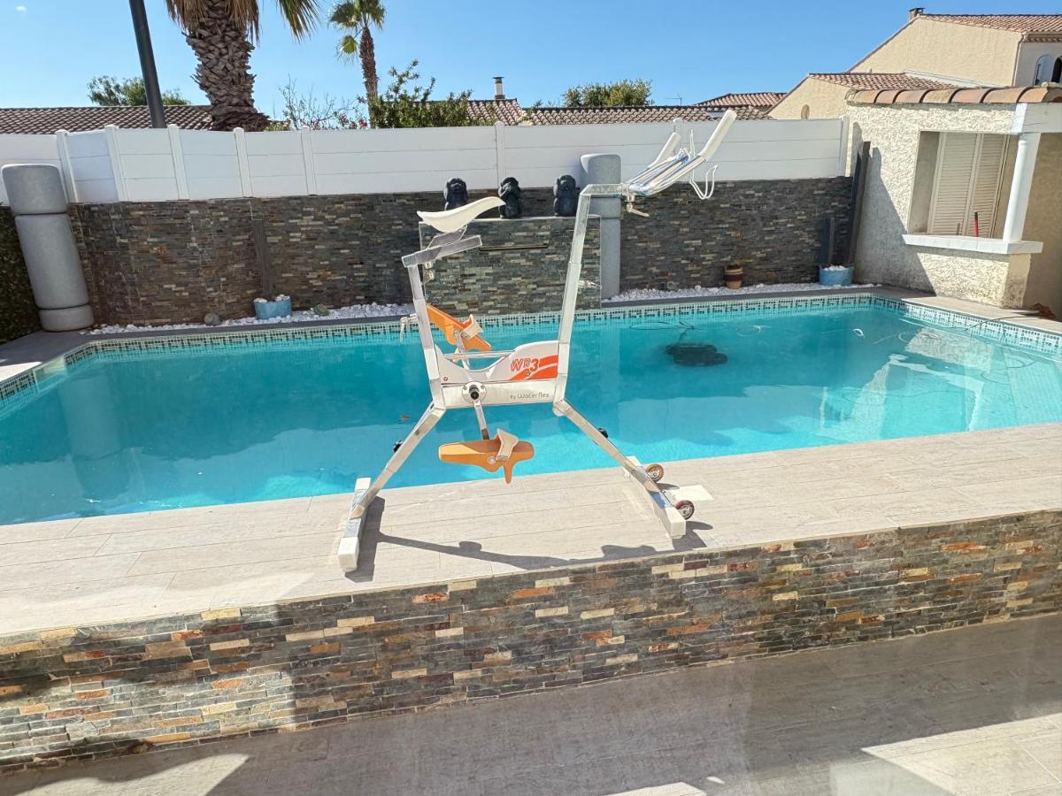 Magnifique villa , piscine ,hamam près des plages - B&B