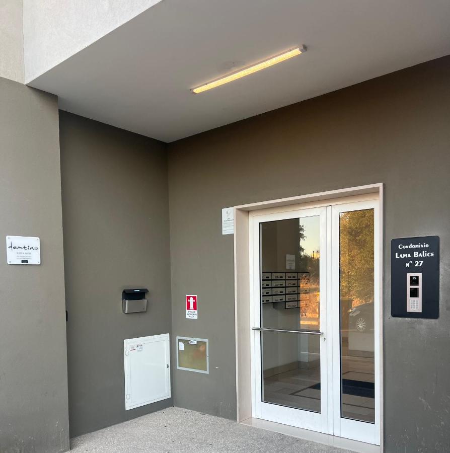 DESTINO Airport - Ferienwohnung Macchie