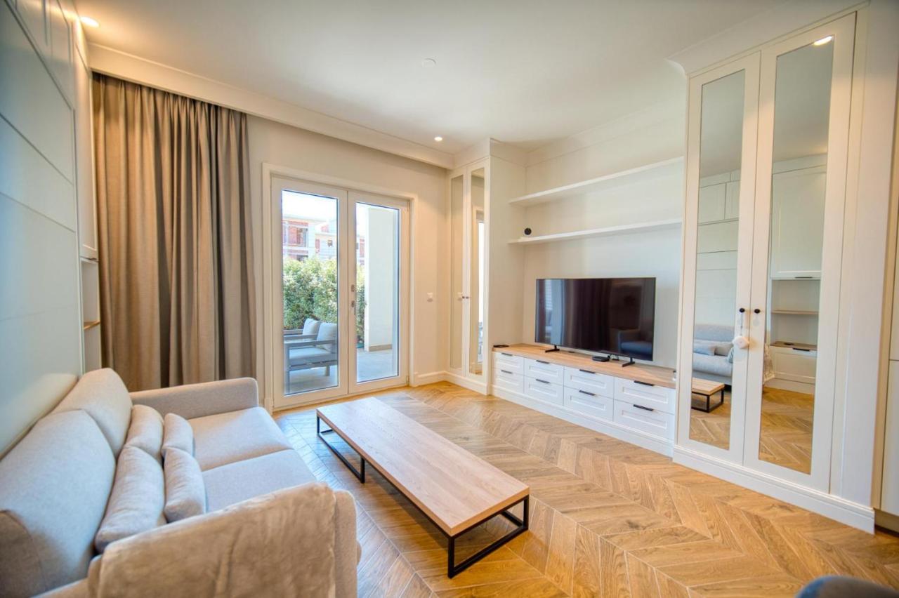 Lustica Bay Centrale by 2BHome - B&B