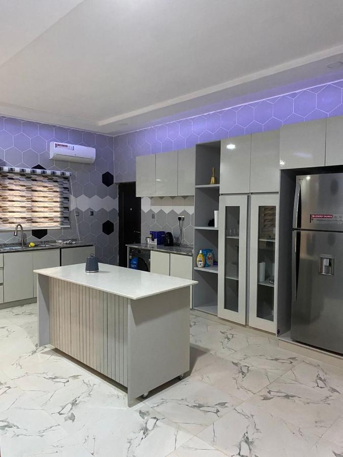 Folulakes Regal Villas - B&B Ibadan