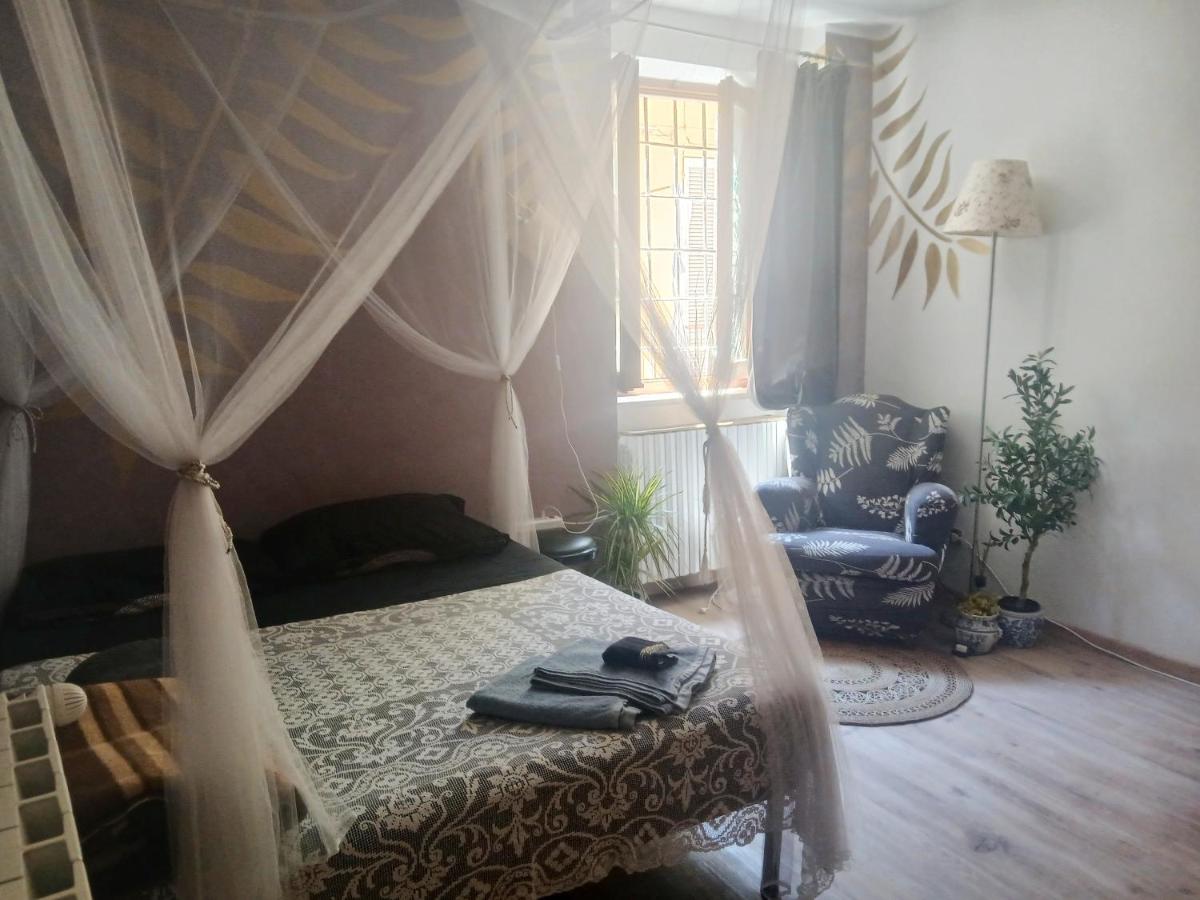 RaMaya casa d'artista 2 THE ROOM - B&B