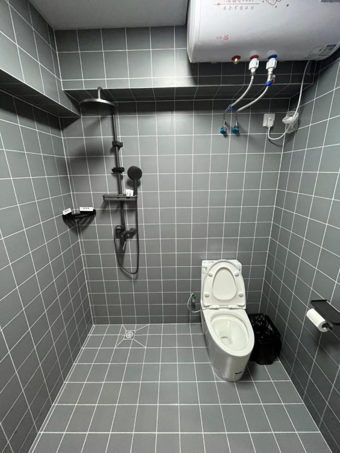 Camera Queen Superior