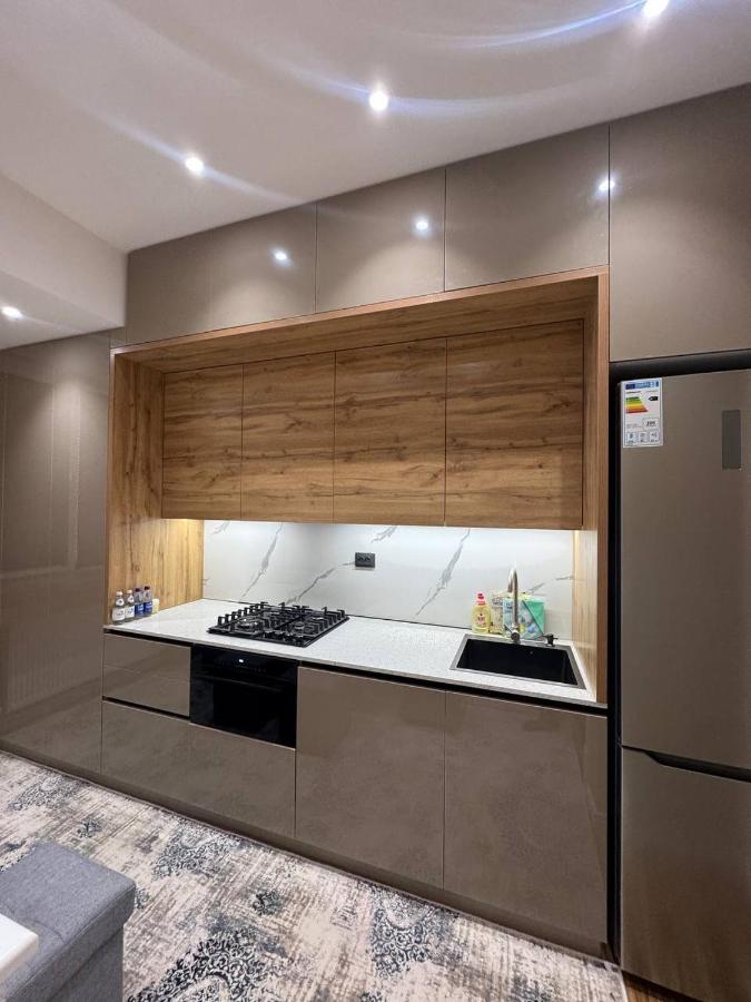 Rakhim Bobo - Ferienwohnung Muruntov